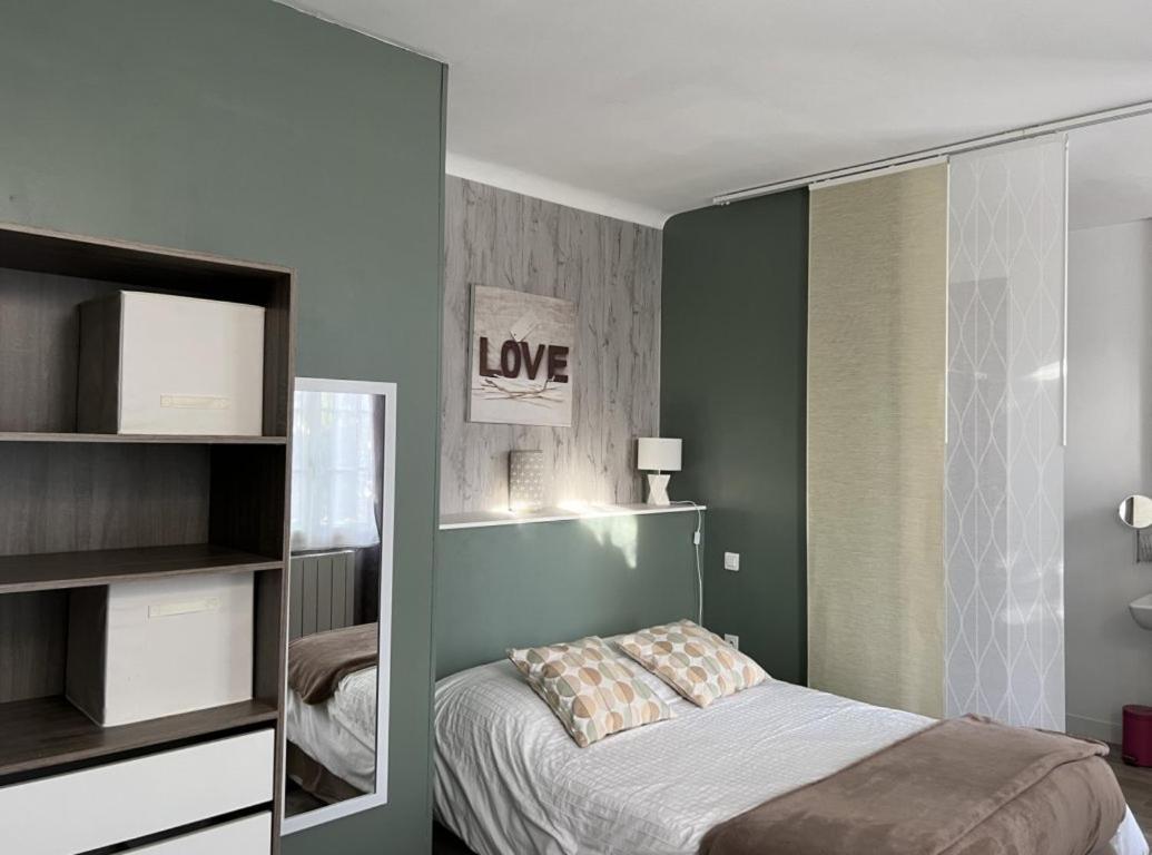 Gites Et Chambres Des Coteaux 생 모르 드 투렌 외부 사진